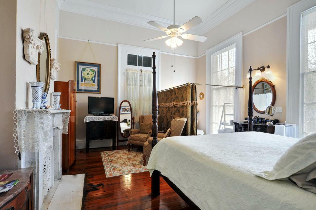 Ashton'S Bed And Breakfast Ню Орлиънс Екстериор снимка