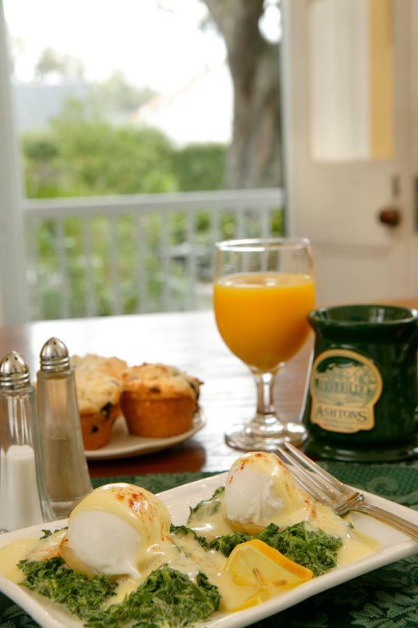 Ashton'S Bed And Breakfast Ню Орлиънс Екстериор снимка