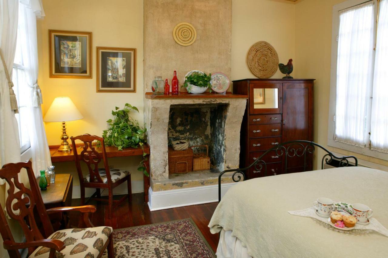 Ashton'S Bed And Breakfast Ню Орлиънс Екстериор снимка